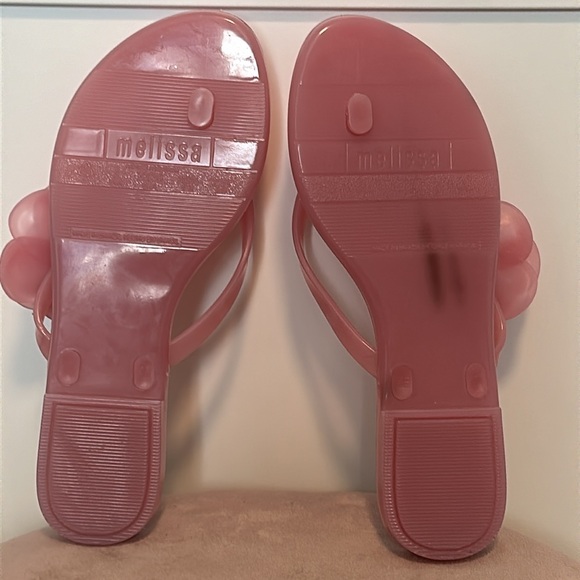 NWOT Stunning and romantic size 5 Melissa pink flip flops! - Picture 8 of 10